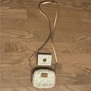 Michael Kors White Logo Crossbody Bag & Wallet